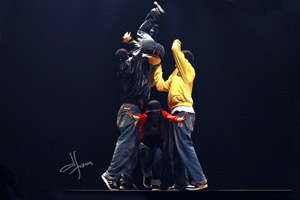 BREAK BBOY DANCE